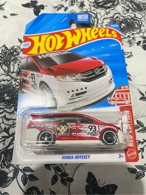 Hot Wheels Honda Odyssey RED EDITION 2026 van
